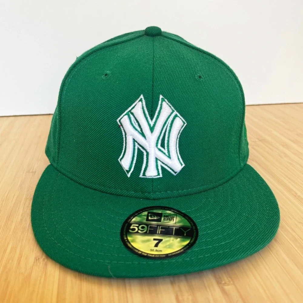 New Era 59FIFTY New York Yankees MLB Fitted Hat Green White Size 7 55.8cm